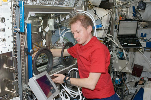 Astronaut De Winne Performs InSPACE-2