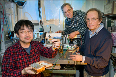 (From left) Brookhaven Lab chemists Kotaro Sasaki, Miomir Branko Vukmirovic, and Radoslav Adzic work on developing catalysts for fuel cells
