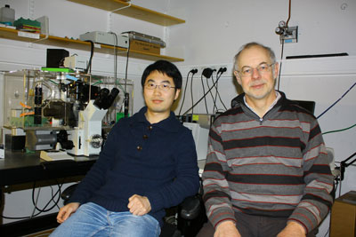 Dr. Xiang Wang and Professor Hans-Hermann Gerdes of the University of Bergen