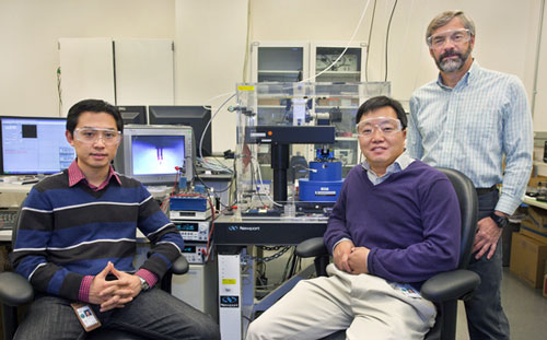 Debin Wang, Sungwook Chung and James DeYoreo at Berkeley Lab's Molecular Foundry