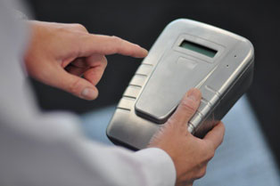 hand-held fingerprint drug testing device