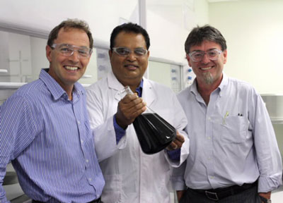 Professor Geoff Spinks, Dr Sanjeev Gambhir and Professor Gordon Wallace with a new nanocomposite material
