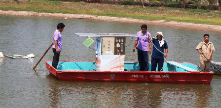 SOS água a ser utilizado pela Cruz Vermelha da Tailândia.