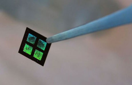 microchip filter for an artificial kidney