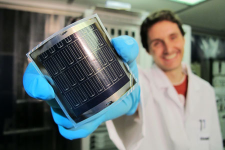 High-efficiency flexible CIGS solar cells on polyimide film