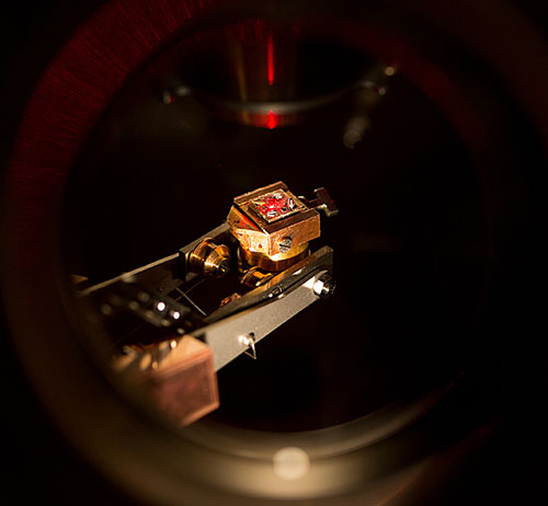  sample of bismuth selenide, a topological insulator, is seen inside a test apparatus