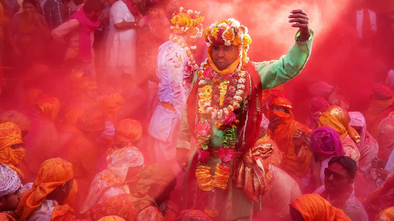 colorful celebration in red tones