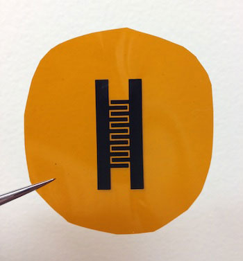 supercapacitor with interlocked fingers