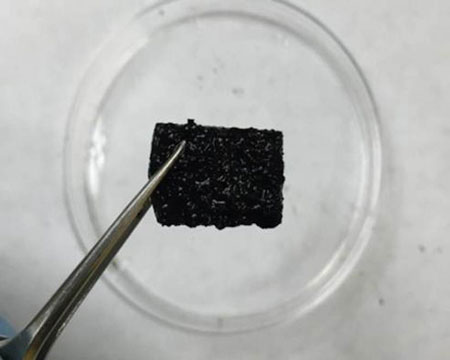 Self-repaired supergel