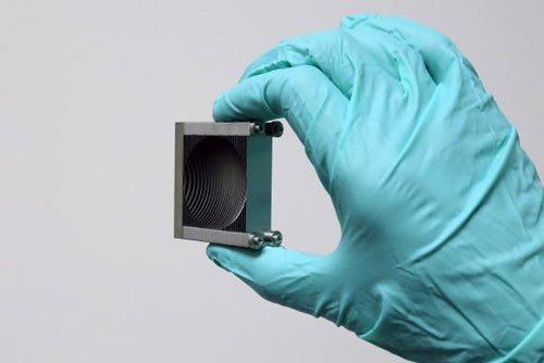 an array of stacked plates to make a lens for terahertz radiation