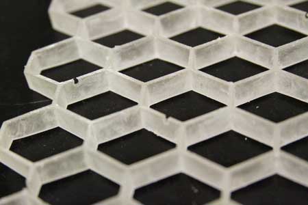 cellular materials made of a shape-memory polymer