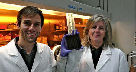 Antonio Agresti and Sara Pescatelli demonstrate the large area solar module
