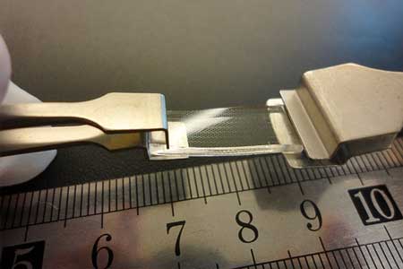flexible, stretchable photonic device material