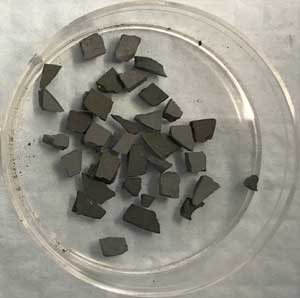 slow release fertiliser granules with zinc loaded onto graphene oxide sheets