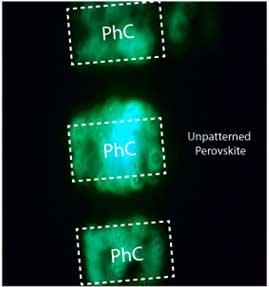 Photoluminescence image of photonic crystal and unpatterned perovskite thin film
