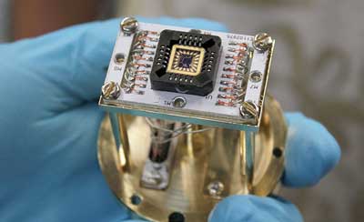 twisted bilayer graphene device