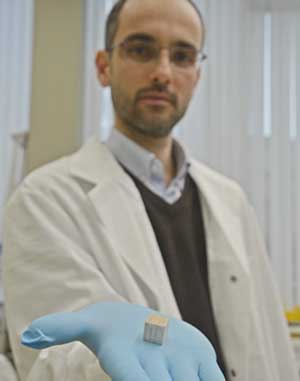 This simple wooden cube Mirko Lukovic is holding in his hand is the basis for the new process to keep fruit fresh
