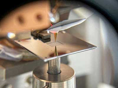 experimental setup for membrane-based scanning force microscopy
