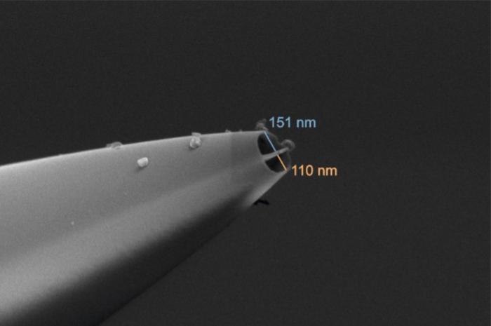 Electron microscopy image of a nanopipette (image acquired using a scanning electron microscope