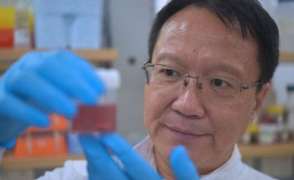 Professor Chengzhong (Michael) Yu