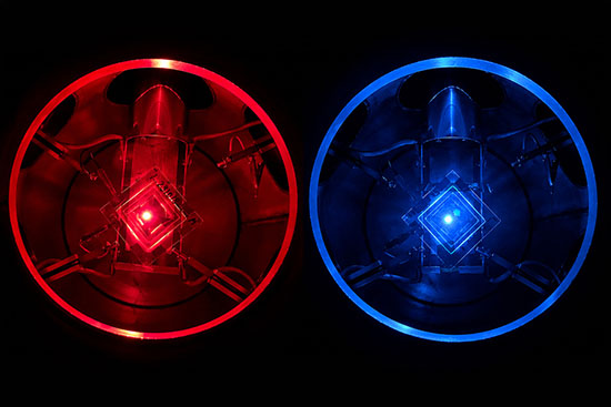 red and blue QD-LEDs