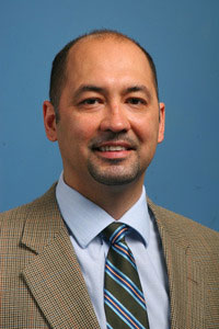 UCR Professor of Electrical Engineering and Chair of Materials Science and Engineering Alexander Balandin