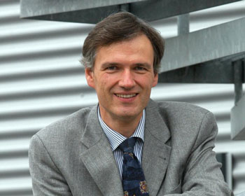 Prof. Thomas Elsässer