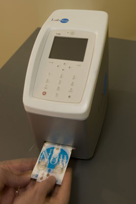 LabNow device to read nano-bio-chips that will look for signs of oral cancer and other diseases