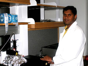 Dr. Balaji Sitharaman, Assistant Professor of Biomedical Engineering at Stony Brook University