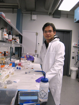 UC San Diego nanoengineering grad student Su-Wen Hsu
