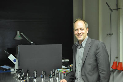 Prof. Philip Tinnefeld in seinem Labor