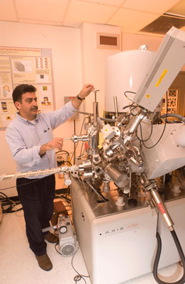 Manufacturing systems engineering and management professor Behzad Bavarian working in his lab