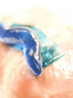Tough Adhesive for Wound Healing