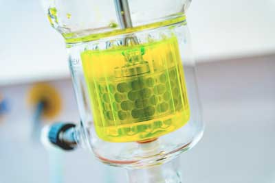 An enzyme reactor at close range: The enzymes do their work in the liquid