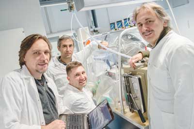 Martin Winkler, Oliver Lampret and Thomas Happe (from left to right) together with Olaf Rüdiger (in the background)