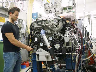 Dominik Pélerin with the zero emission full-engine testbed