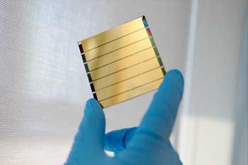 perovskite solar cell