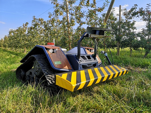 Automated data collection robot at an apple orchard in the Palatinate region