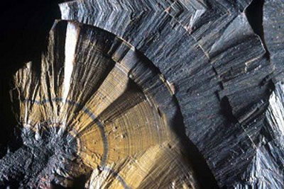 goethite-silica cementation structure in  WA laterite ores