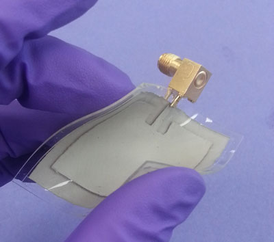 extremely flexible antennas contain silver nanowires