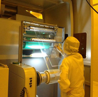 Photo of roll-to-roll manufacturing of metal mesh transparent conductive film