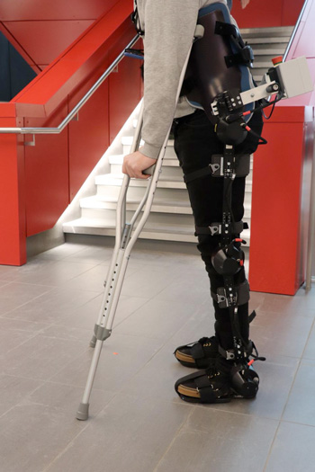 Exoskeleton leg