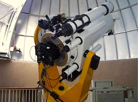 The Clay Center Observatory's main instrument is this reflector with a 25-inch (0.64-m) aperture