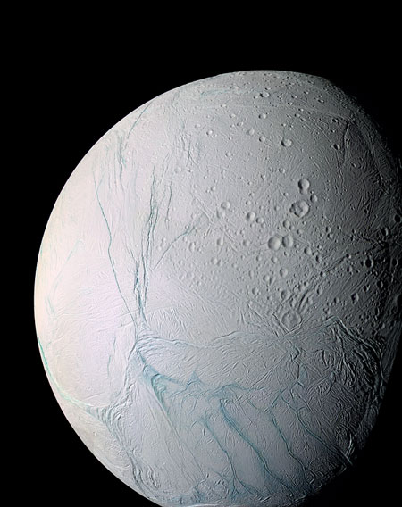 cracks in Saturn's moon Enceladus