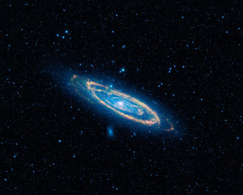 false-color image of the mid-infrared emission from the Great Galaxy in Andromeda