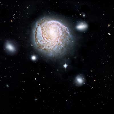 spiral galaxy NGC 4921