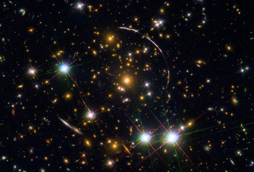 massive galaxy cluster