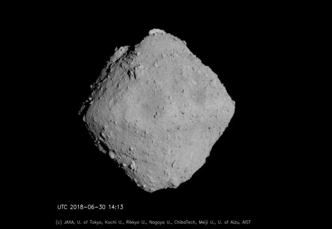 The asteroid Ryugu from a distance of 20 kilometres, photographed by the Hayabusa 2 space probe